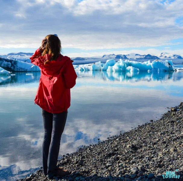 6 Days Guided Tour in a Mini Bus - See the Best of Iceland!