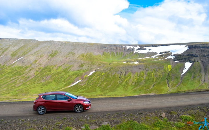 Renting a Car in Iceland → 8 Things to Know 5% Discount!